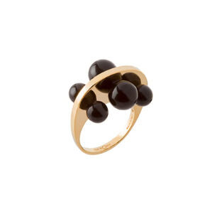 Reference product photograph of the Contrarié Sphere Ring by Maymoma